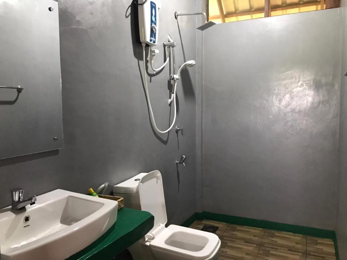 Chena Huts Eco Resort シギリヤ エクステリア 写真